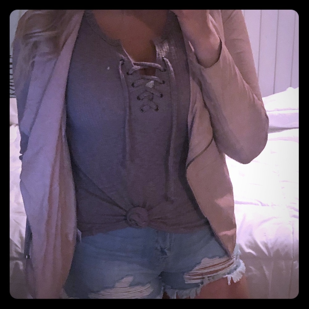 BKE short sleeve taupe shirt only $14!!